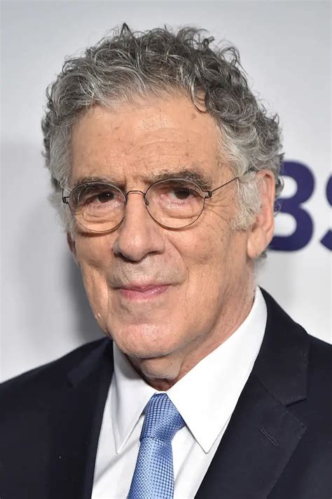 how tall is Elliott Gould